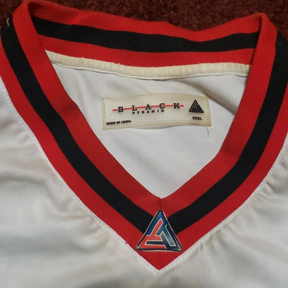 Black Pyramid Jersey XXXL - Picture 4 of 4